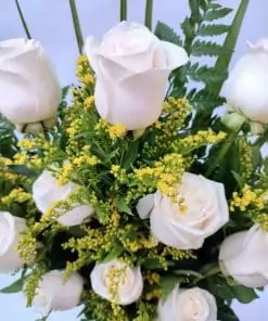 Ramo de flores para difuntos ROSAS BLANCAS